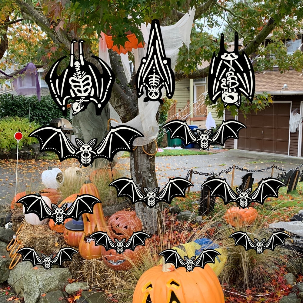 12Pcs 3D Glowing Halloween Hanging Bats Decorations Outdoor